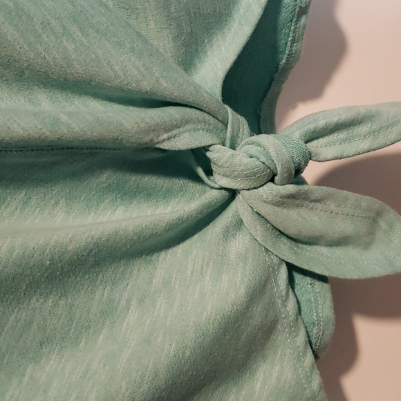 Lightweight V Neck Sweatshirt with knotted Front - Picture 2 of 4